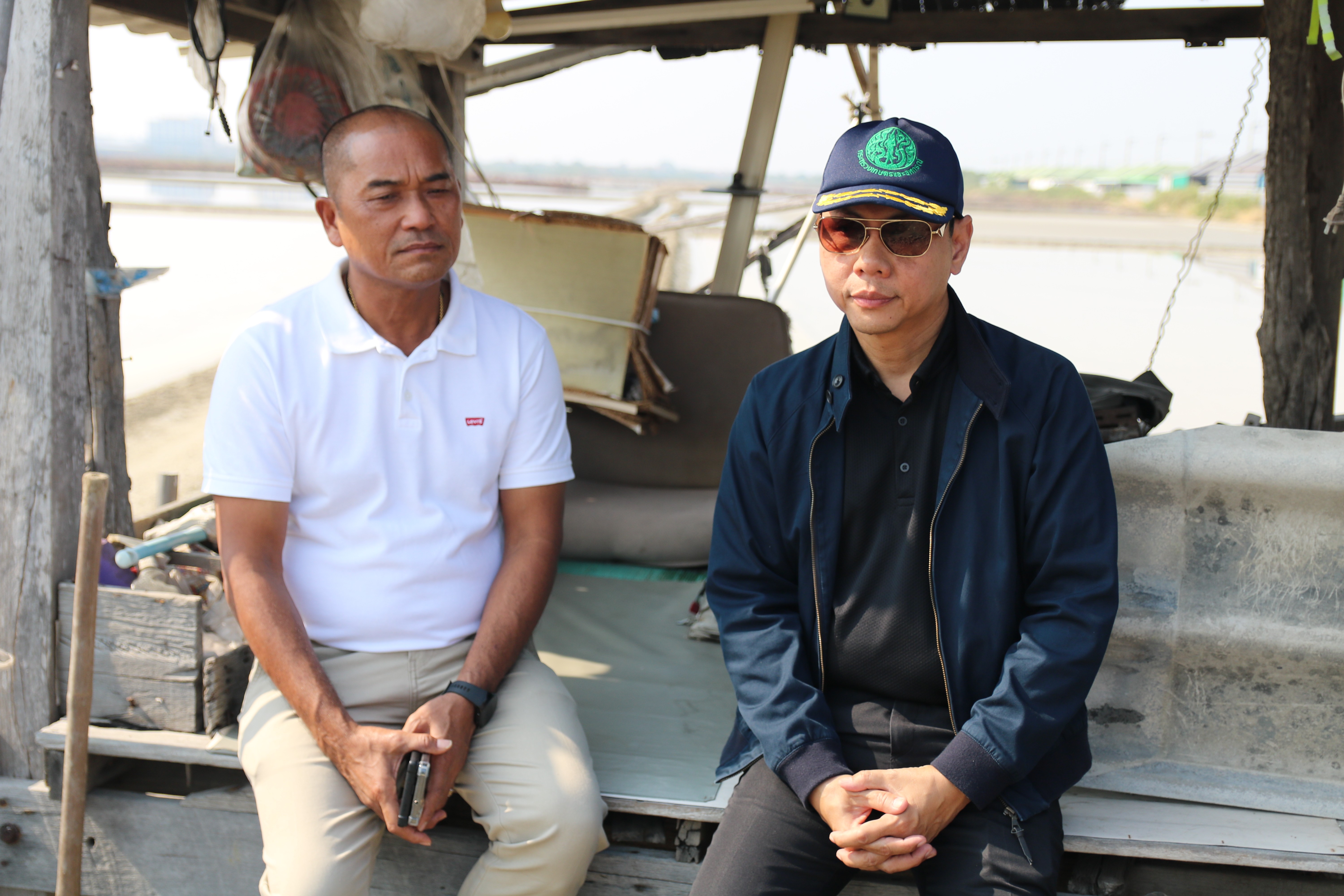 title - ส.ป.ก. ร่วมติดตามรองปลัดกระทรวงเกษตรและสหกรณ์ ลงพื้นที่ตรวจเยี่ยมชุมชน เพื่อรับฟังข้อคิดเห็นเกษตรกรผู้ผลิตเกลือทะเล พื้นที่จังหวัดชลบุรี